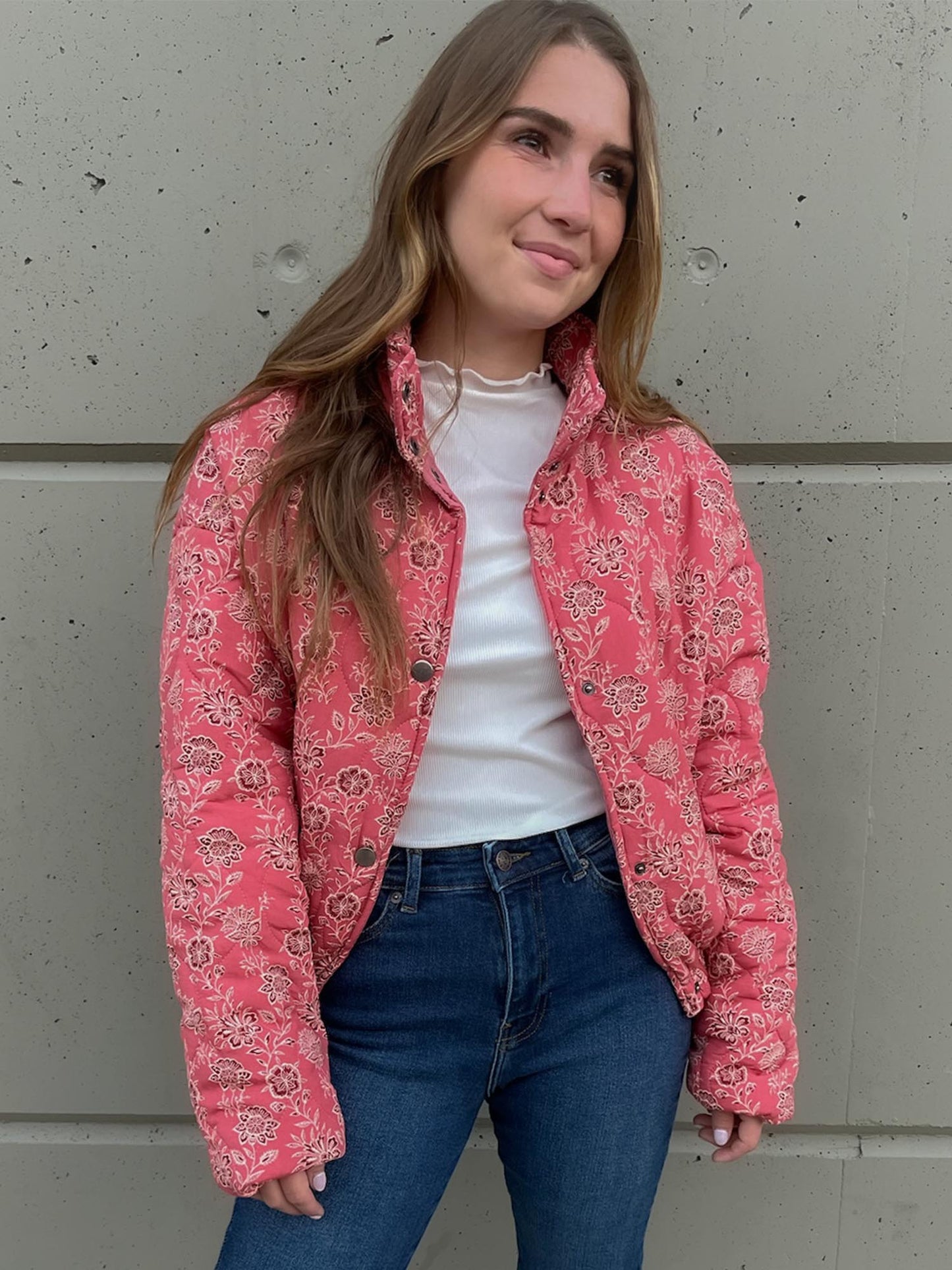 Rose floral button up quilted jacket in pink, unbuttoned