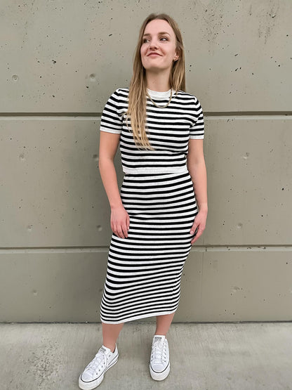 Two-piece short sleeve striped sweater crop top with midi skirt